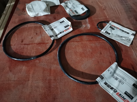Corredo di riparazione del cilindro di direzione di Rig Parts HNBR di workover di api XJ750